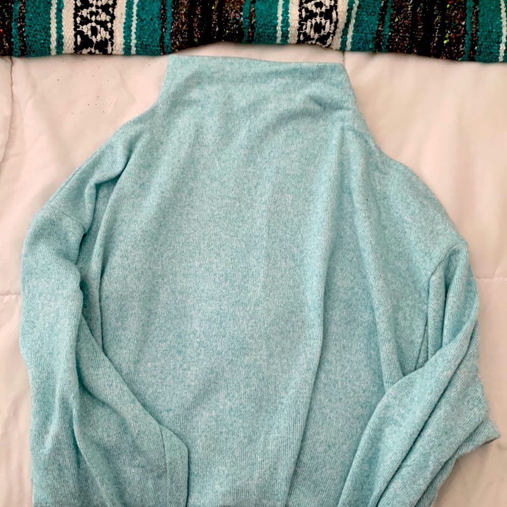Uniqlo XS Teal Turtleneck